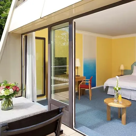 Parc Plaza Hotel